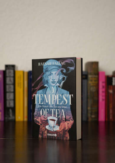 A Tempest of Tea: Ein Hauch von Tee und Blut